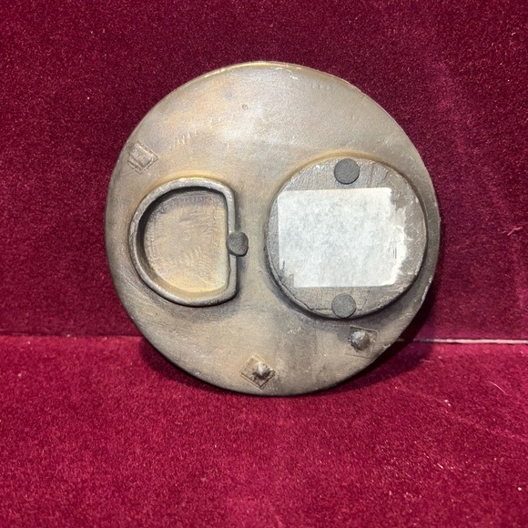 Vintage Whimsical Moon Candle Holder - Picture 4 of 6